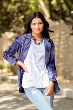 Load image into Gallery viewer, Charismatic - Oil Spill